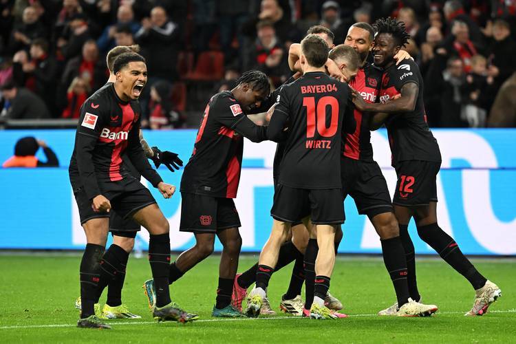 德甲焦点爆冷预警!勒沃库森主场死磕法兰克福,榜眼能否客场延续强势