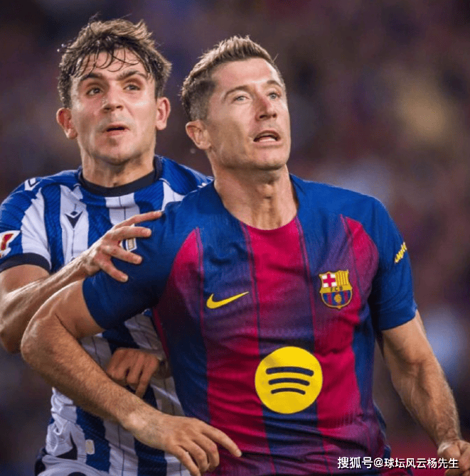 豪取4连胜,巴塞罗那2-1战胜皇家社会,1分之差力压皇马登顶西甲