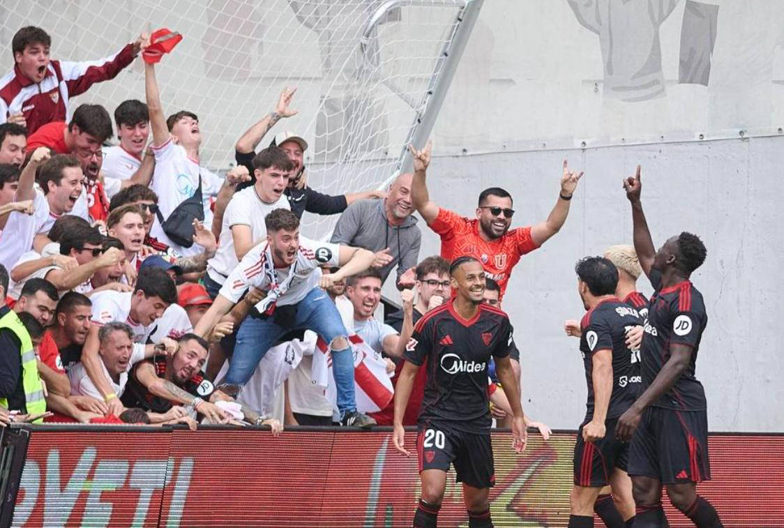 西甲最新积分榜:巴萨登顶,埃尔切爆冷逆袭