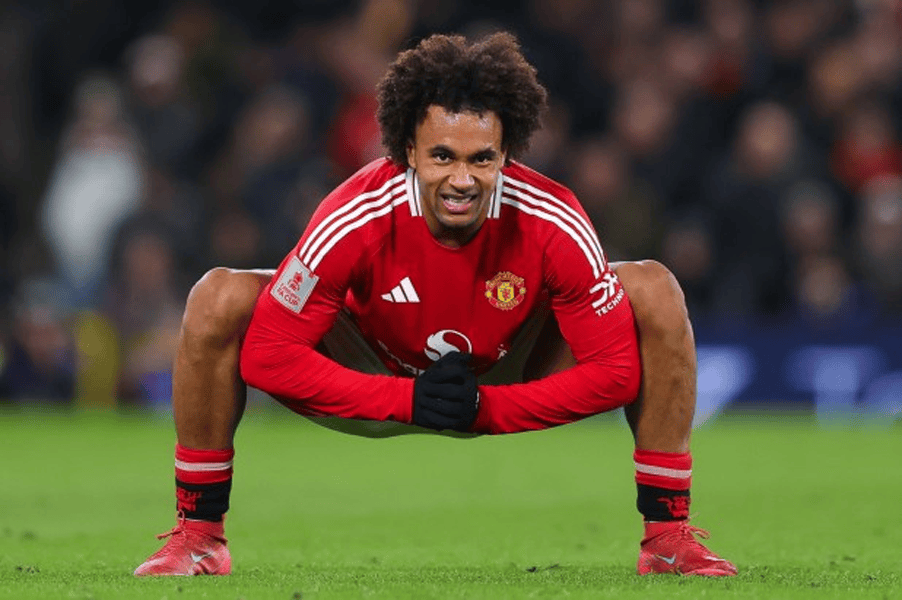 曼联4250万中锋欲转会留在英超!已成阿莫林第三选择,不愿回意甲