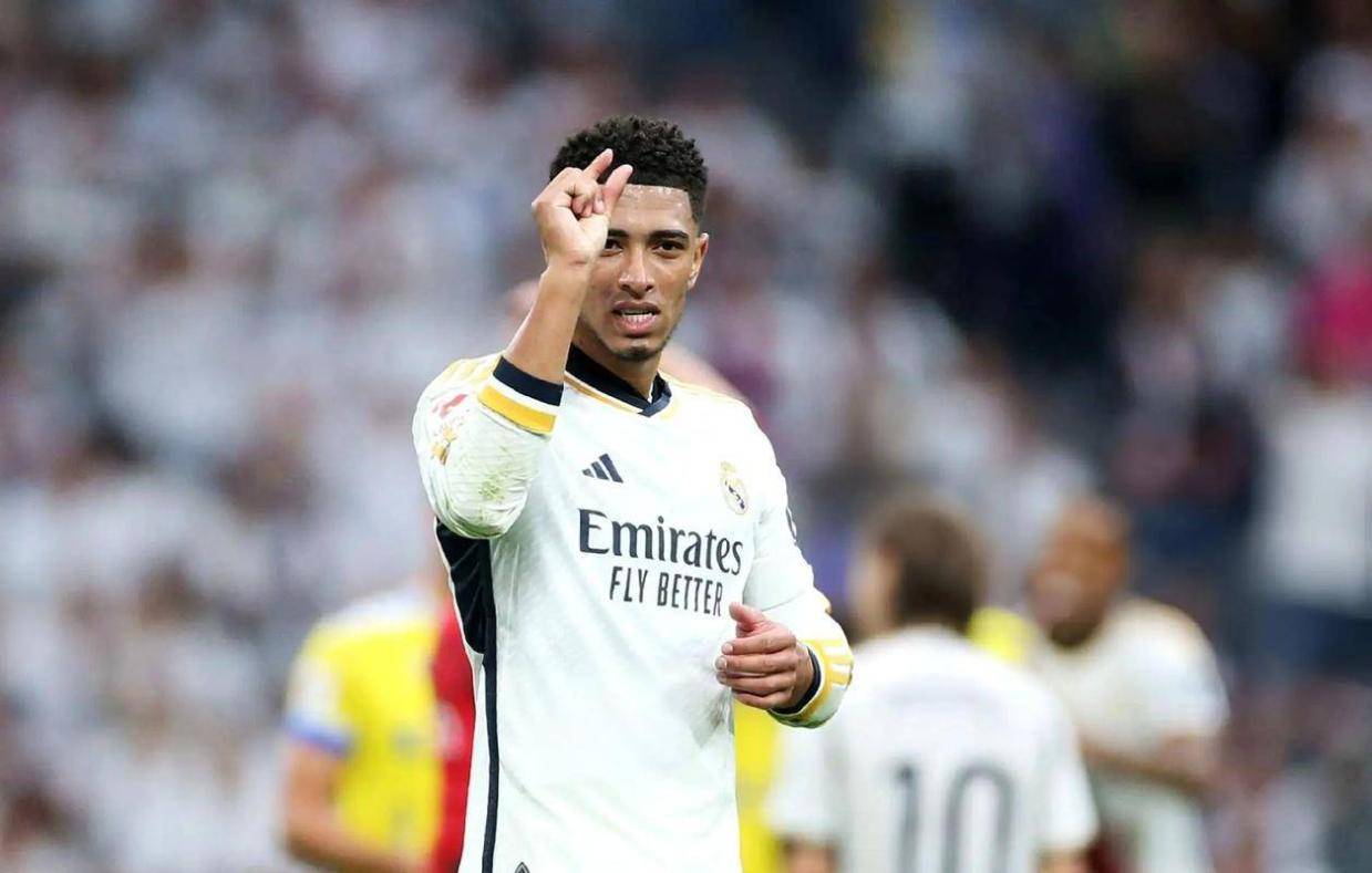 皇马新核心开云逐渐成型,贝林厄姆惊艳全场